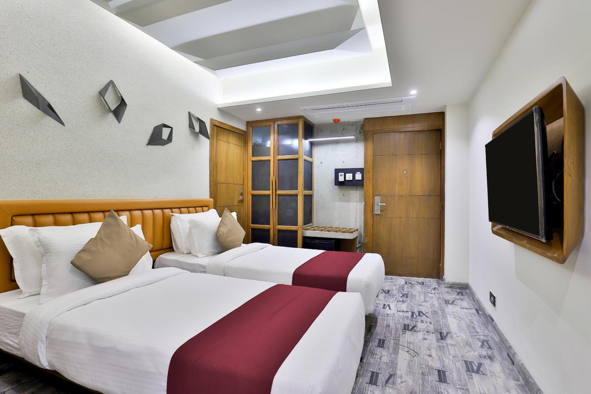 Keys Select By Lemon Tree Hotels, Gandhi Ashram, Ahmedabad Exterior photo